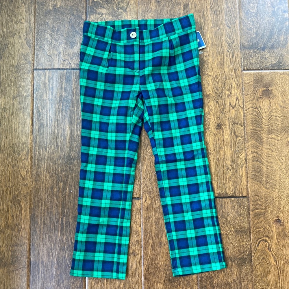 Super cute plaid pants